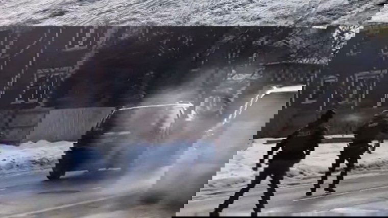 Tüntetés Minneapolisban, miután egy bevándorlási ügynök lelőtt egy tiltakozó nőt, Portlandban is lövöldözés volt