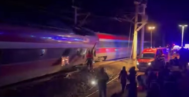 Spanyolország: háromnapos nemzeti gyászt rendeltek el a vasúti szerencsétlenség miatt