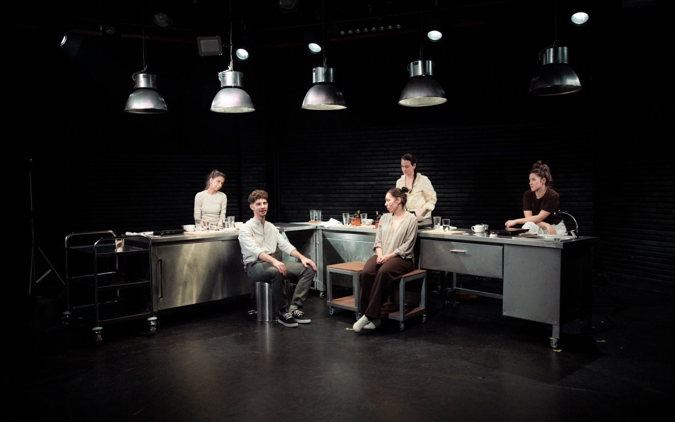 A Csíki Játékszín új produkciója valós dilemmákra világít rá