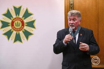 Balla Géza erdélyi borász vehette át Budapesten a Nemzet Gazdásza elismerést