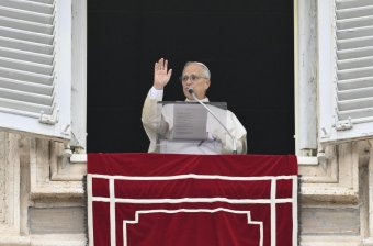 XIV. Leó sem költözik be a pápai lakosztályba