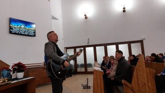 Élő gyülekezet Nagykároly kertvárosában: hitből építkeznek, a megmaradásért erős közösséget formálnak