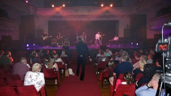 A zene mindenkié – Élményszerű oktatás, közösségépítés a marosvásárhelyi Rocksuliban