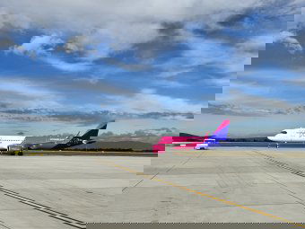 Jó hír az Erdélyből Pestre utazóknak: bővíti Brassóból induló járatai számát a Wizz Air