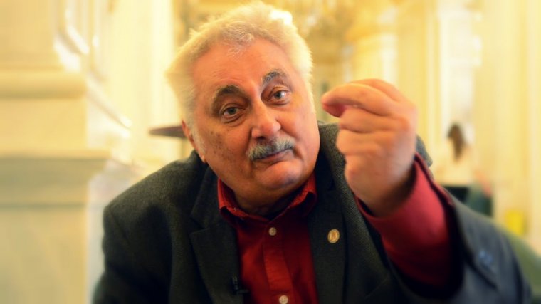 Egy PSD-s képviselő szerint Johannis provokátor és nem román, Merkel pedig „Führer”