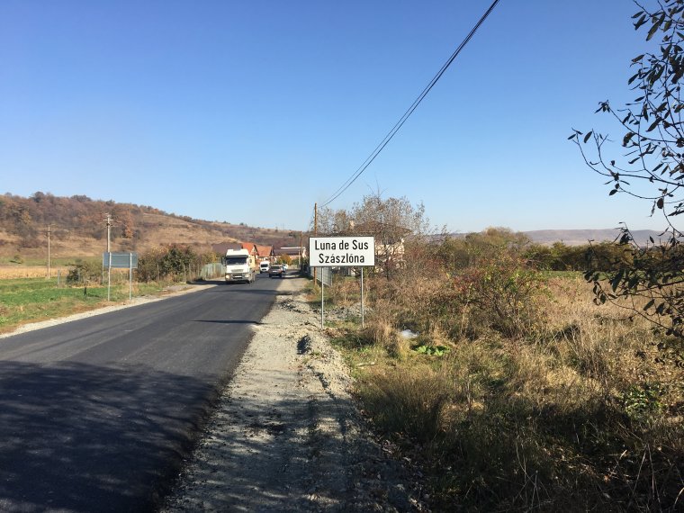 Új helységnévtáblát kap Magyarlóna, de a magyar előnév lemarad róla