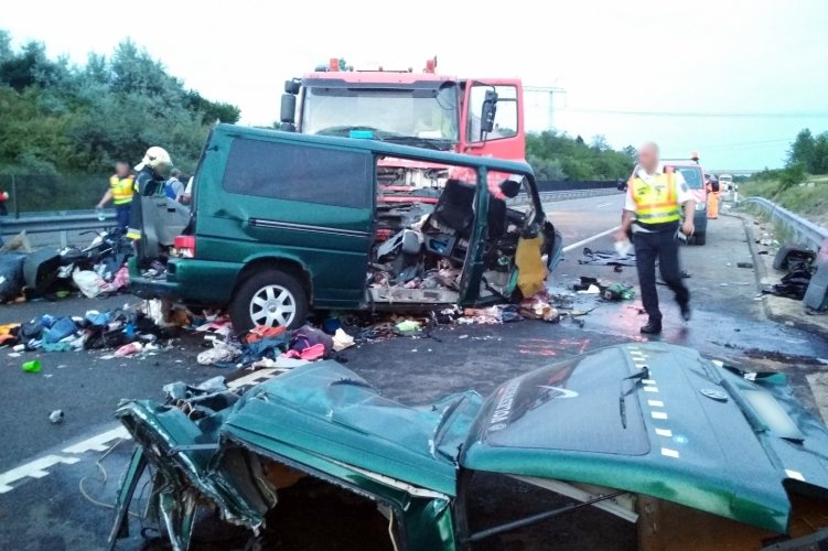 A ceglédberceli baleset után kampányt indított a román rendőrség, ám kevés eredménnyel •  Fotó: Police.hu