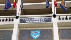 A megyeháza felirat szúrta az „ügyeletes jelentgető” szemét &bullet;  Fotó: Kovászna Megye Tanácsa