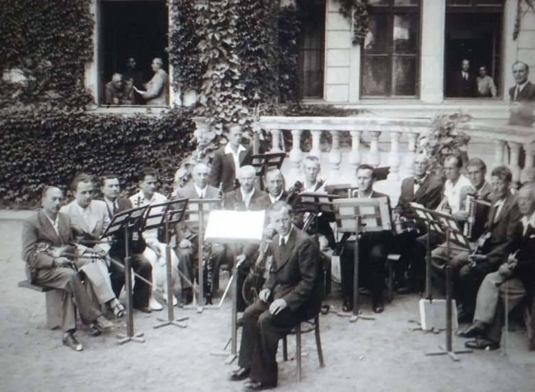 Lengyel kamaraegyüttes Balatonlellén az 1940-es évek elején •  Fotó: Forrás: Erdélyi Napló