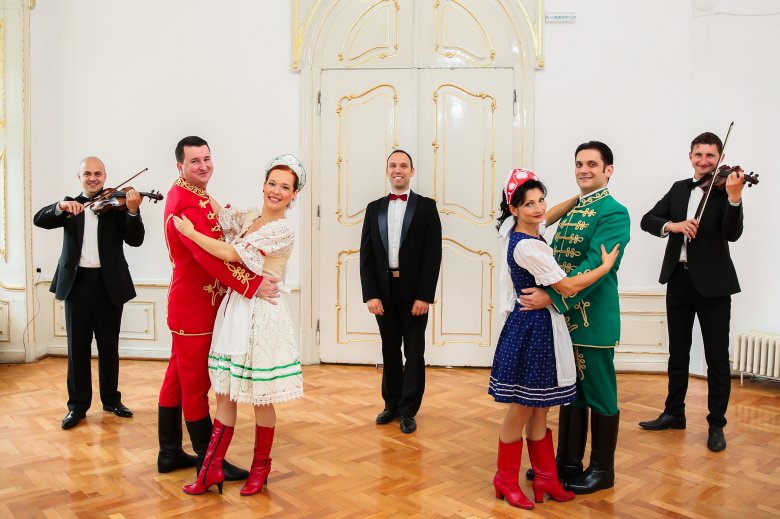 A Mi, muzsikus lelkek című előadással érkezik Csíkszeredába az Operettissimo együttes •  Fotó: Forrás: Operettissimo