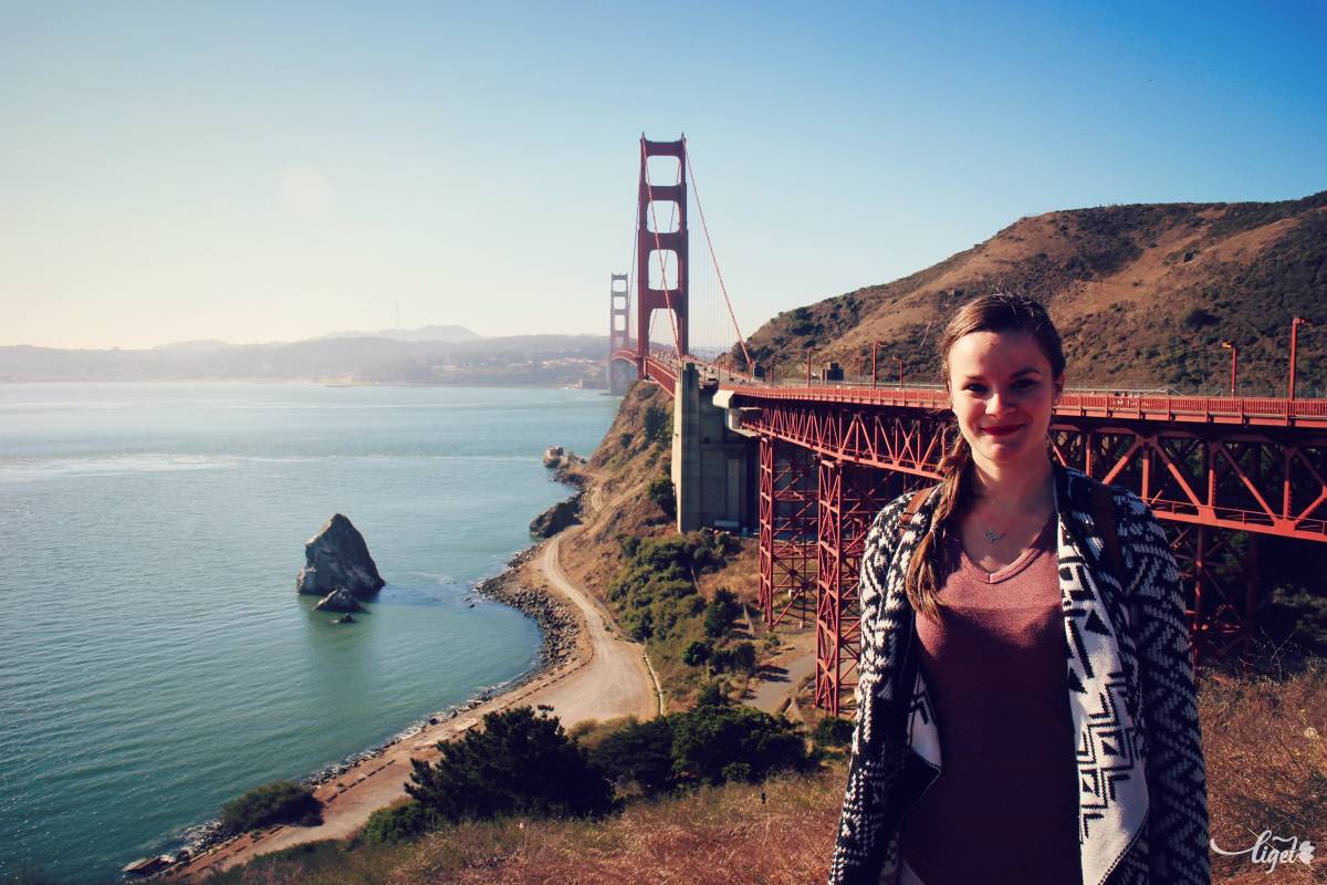 A San Francisco-i Golden Gate hídnál. Önerőből valósította meg gyerekkori álmát Bíró Kinga •  Fotó: Biró Kinga