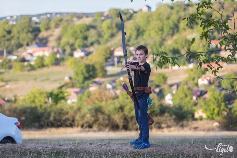 A fizikumra és korra is kis íjász számos felnőttet utasít maga mögé a versenyeken •  Fotó: Boda L. Gergely