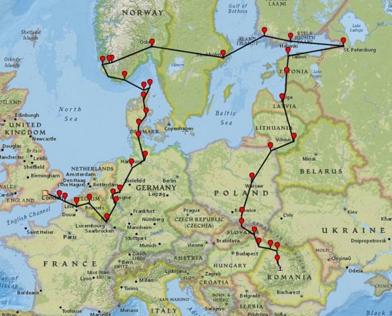 Tizenhét ország, négy hónap, hatezer kilométer •  Fotó: Albert Nándor