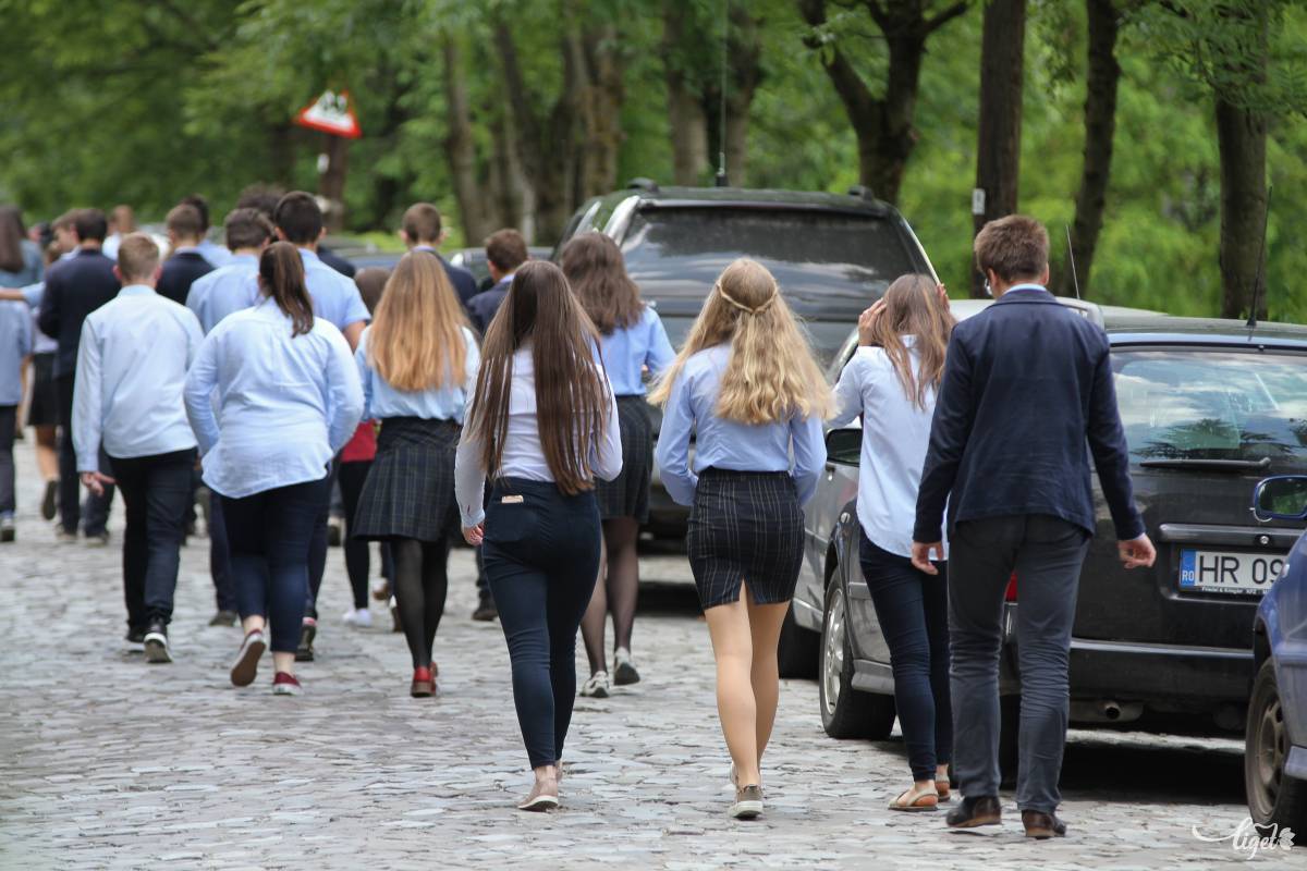A diákok többsége jobb híján kortársaitól és az internetről tájékozódik a szexuális témákról •  Fotó: Pál Árpád
