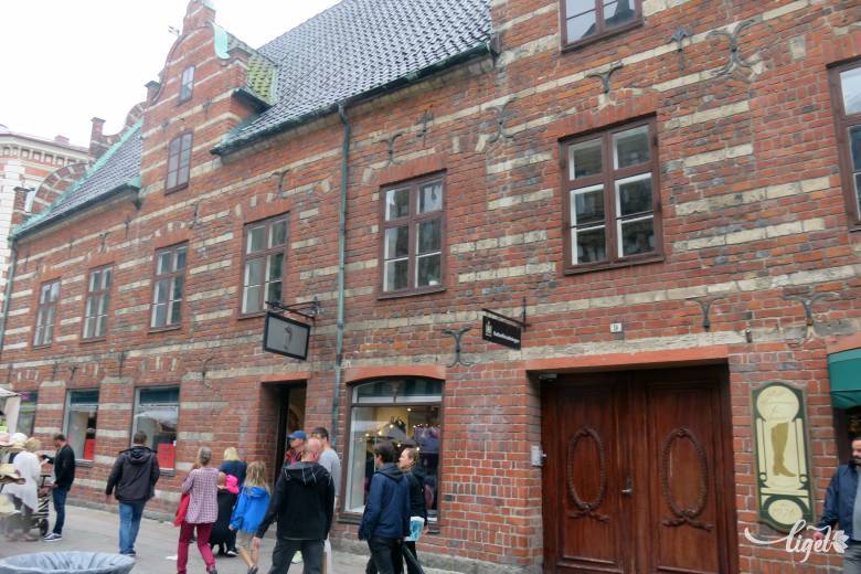 Sétálóutca a malmöi óvárosban •  Fotó: Antal Erika