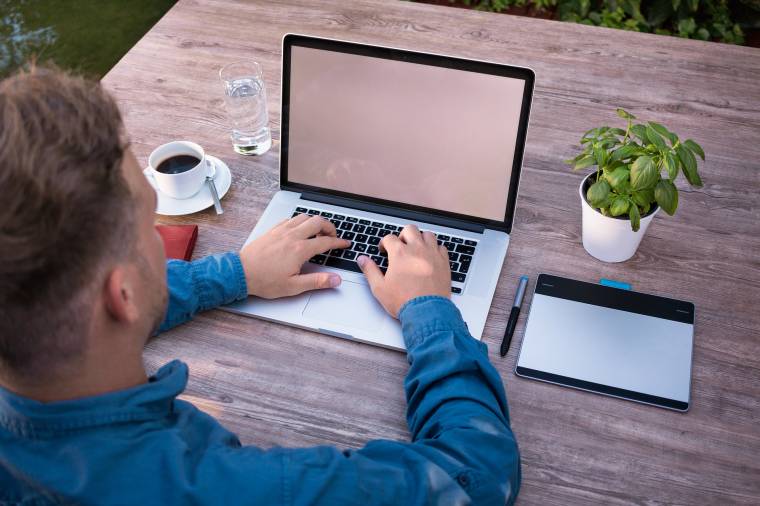 Ismét működik a kis- és közepes vállalkozásokat segítő internetes felület
