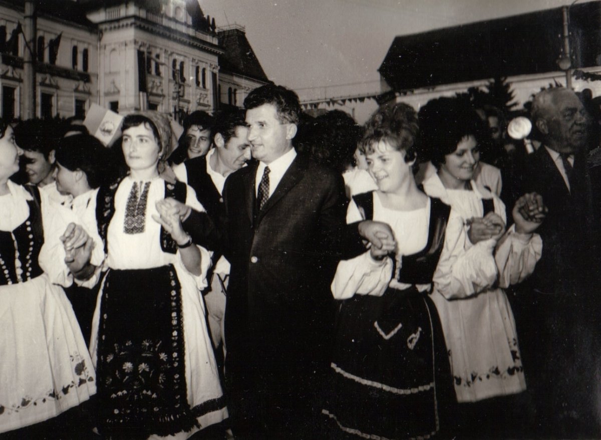 Jelenet Nicolae Ceaușescu székelyudvarhelyi látogatásáról, 1966. augusztus 12–14. •  Fotó: Fototeca online a comunismului românesc