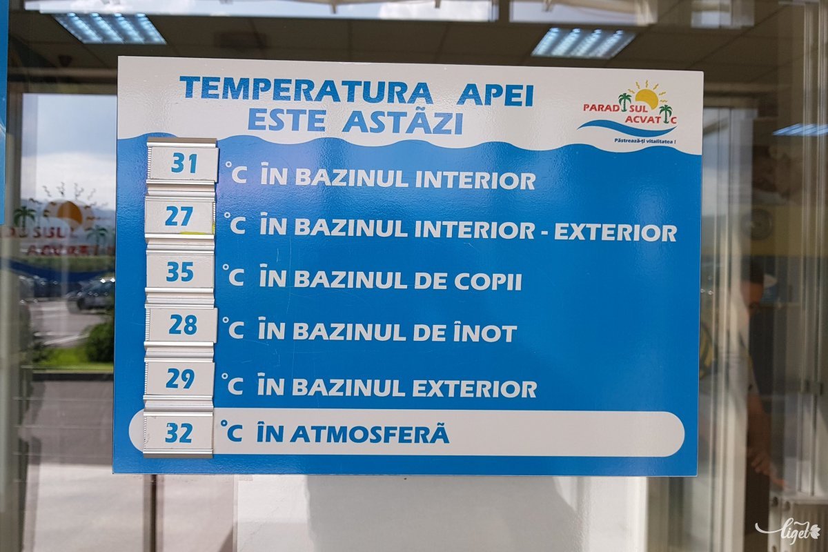 Nem vehető túl komolyan ez a tájékoztatás, de fázni bent biztosan nem fogunk •  Fotó: Rédai Attila