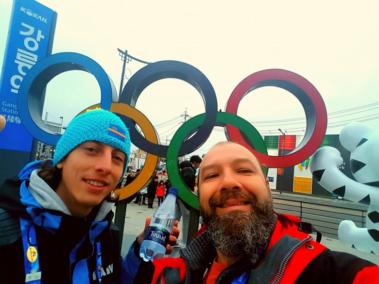 Szép Zoltán és Kádár Zoltán a Marosvásárhelyi Rádió két sportújságírója. Nem csak munkájuk, hobbijuk, életformájuk is a sport 