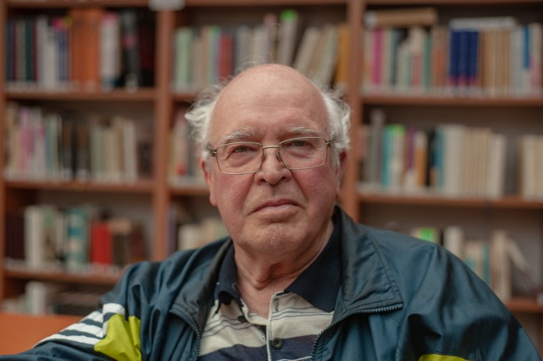 Dr. Balázs Lajos a tanári munka mellett vált néprajzkutatóvá •  Fotó: Gecse Noémi
