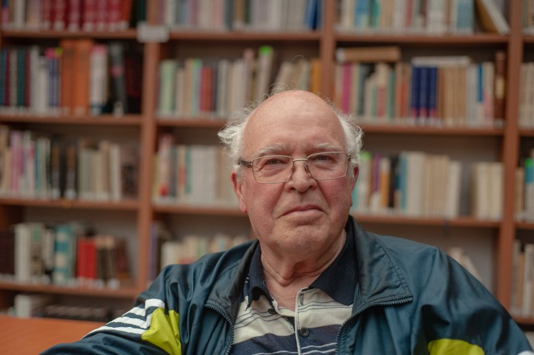 Csíkszentdomokos különleges szokásvilágát ismerheti meg, aki végigolvassa dr. Balázs Lajos köteteit •  Fotó: Gecse Noémi