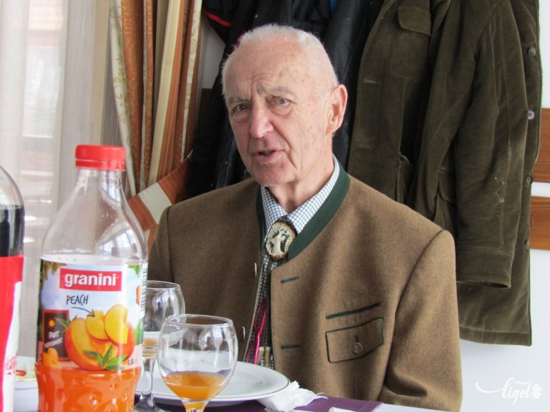 A herceg ebéd közben •  Fotó: Bakó Zoltán