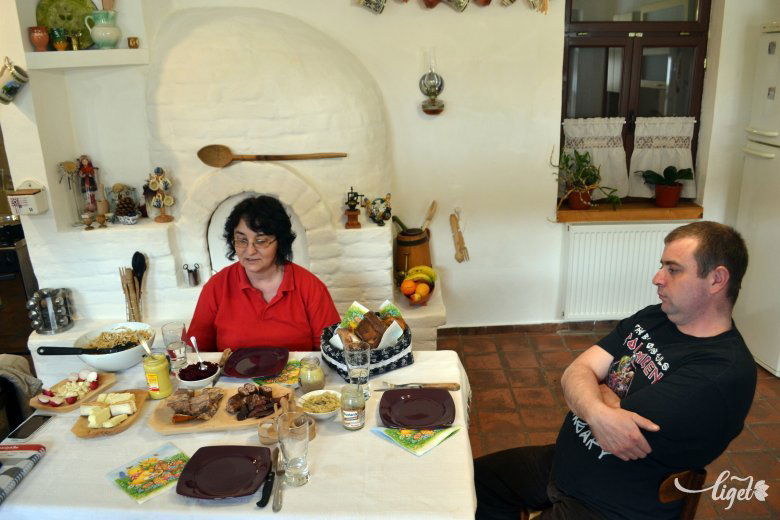 Mindennek helye van a házban, ami hasznos, semminek, ami haszontalan •  Fotó: Balázs Katalin
