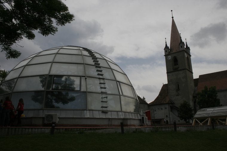 Gyerekprogramokkal összekötött jótékonysági esemény