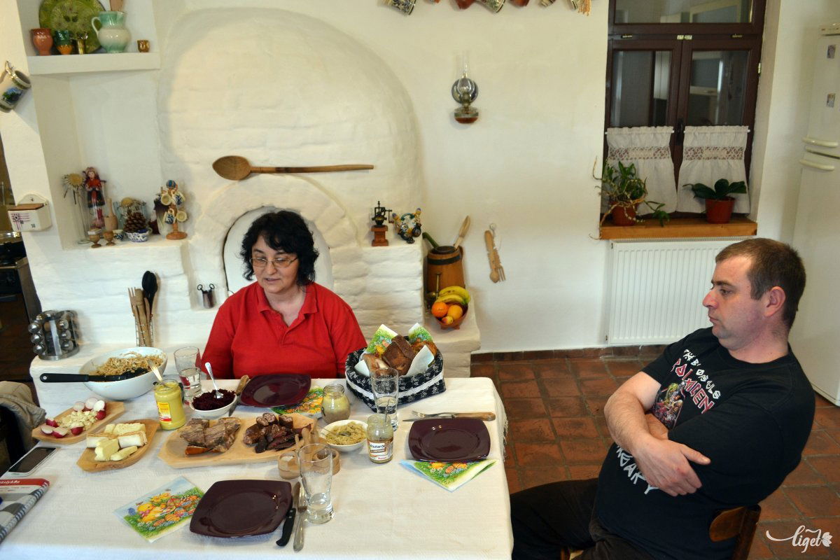 Mindennek helye van a házban, ami hasznos, semminek, ami haszontalan •  Fotó: Balázs Katalin