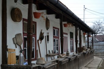 Szóra bírt házak: menedék a 249-es szám alatt