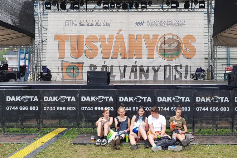 Koszt, divat, esőszitu és egyebek az idei Tusványoson