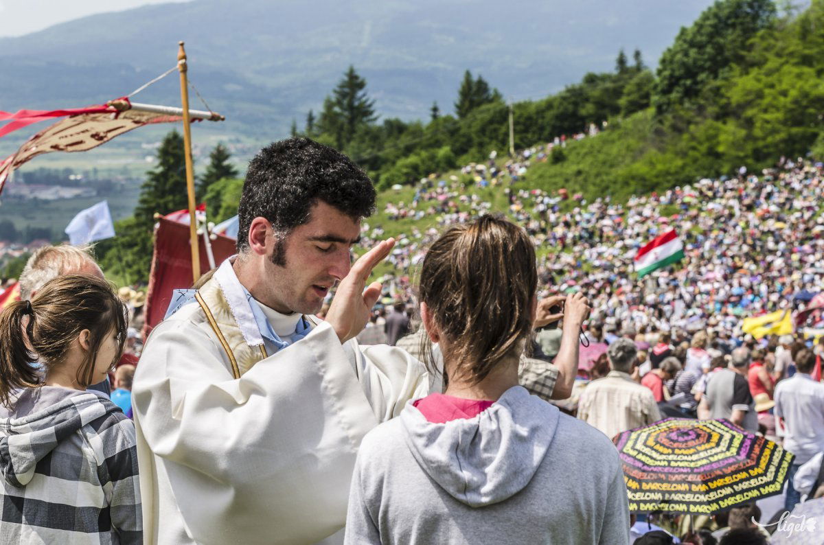 Még egy világméretű mozgalom is kinőhet a csíksomlyói gyökerű kezdeményezésből •  Fotó: Veres Nándor