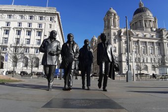 Kultikus „zarándokhelyek” sok-sok zenével. Liverpoolban a Beatles nyomában