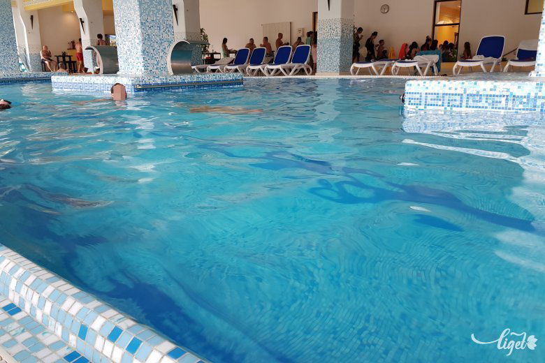 Egy átlagos nyári hétköznap délután a Septimiában: nincs zsúfoltság •  Fotó: Rédai Attila
