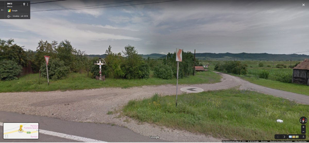 Így nézett ki 2018 júliusában az a terület, ahová a legendárium a talán Petőfi nyughelyéül is szolgáló tömegsírt helyezi •  Fotó: Forrás: Google Maps