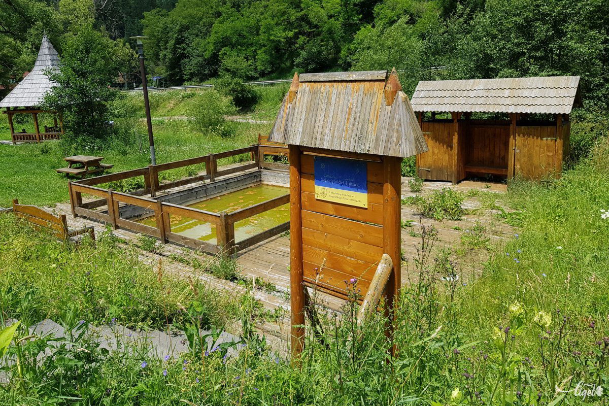 Íme a közelmúlt megvalósítása, a borvizes pavilon •  Fotó: Rédai Attila