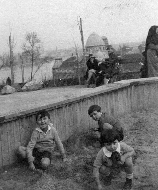 Gellérthegy játszótér 1931-ben Budapesten •  Fotó: Forrás: Fortepan