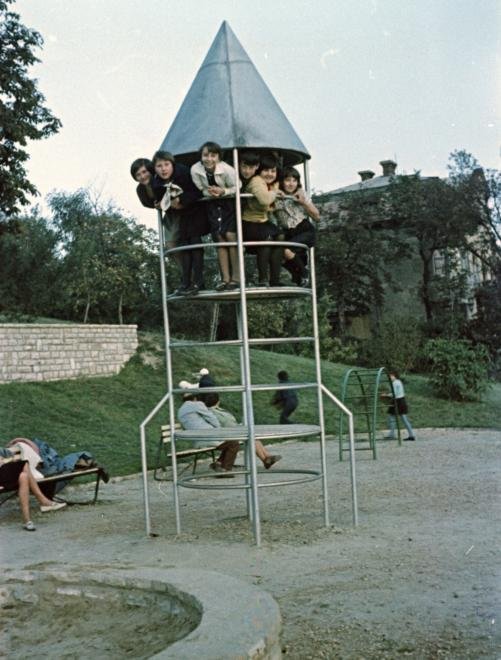 Egyenesen ki az űrbe! 1965 •  Fotó: Forrás: Fortepan