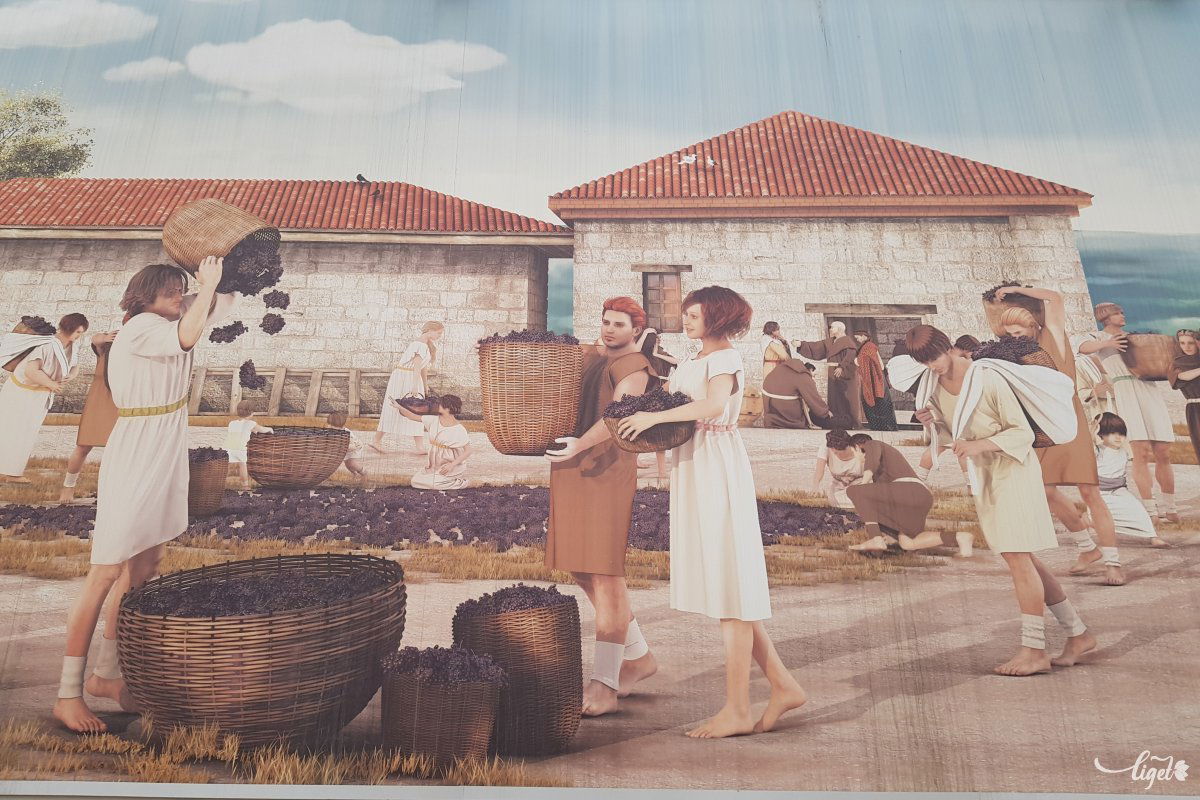 Akár így is kinézhetett a hely az ókorban, azok a frizurák azonban kissé gyanúsak •  Fotó: Rédai Attila