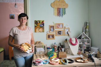 Újrahasznosítva: pamutból nyakék, fából kopogtató