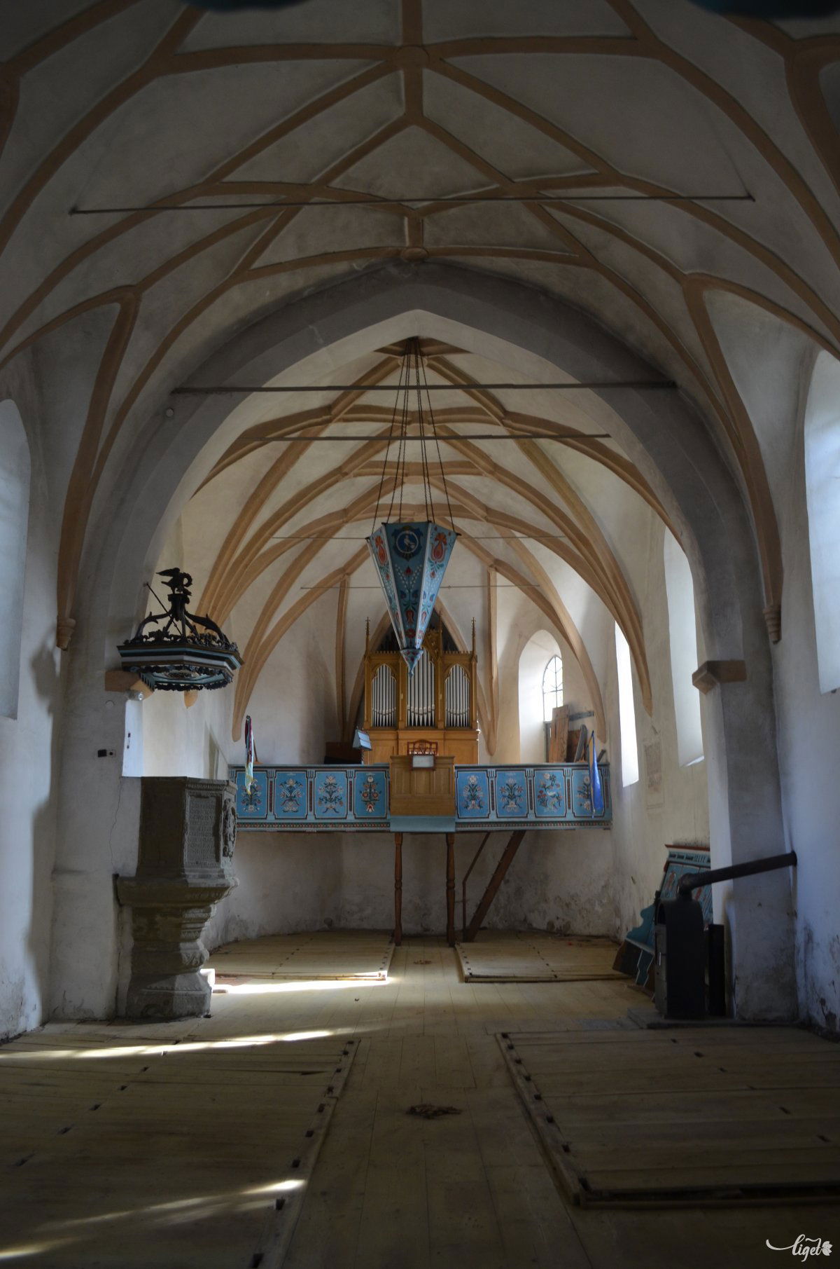 Gótikus templombelső •  Fotó: Jánosi Csaba