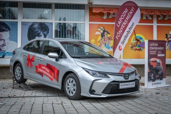 Toyota Corolla Sedan. Amit a nyereményautónkról tudni kell