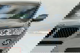 Párizsban gondoltak egyet és megszavazták a városi terepjárók parkolási díjának megháromszorozását