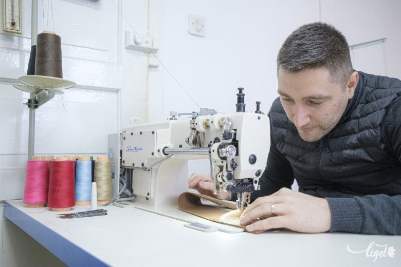Minden darabnak megvan a saját története •  Fotó: Veres Nándor
