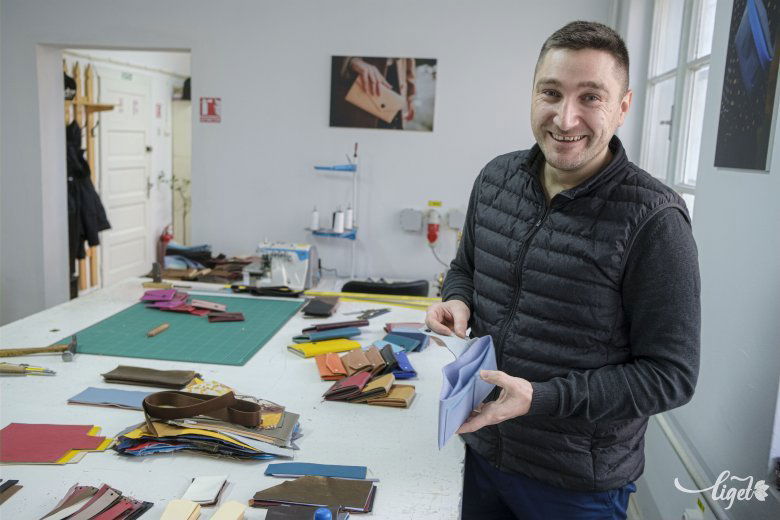 Mindenik darab elkészítését közvéleménykutatás előzte meg •  Fotó: Veres Nándor