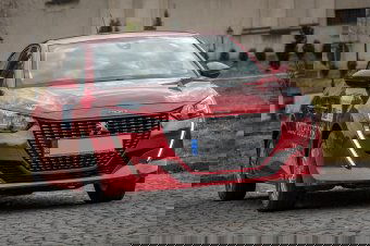 Királlyá választott oroszlánkölyök: Peugeot 208