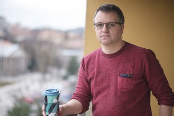 Tamás Dénes a saját életéből dolgozik