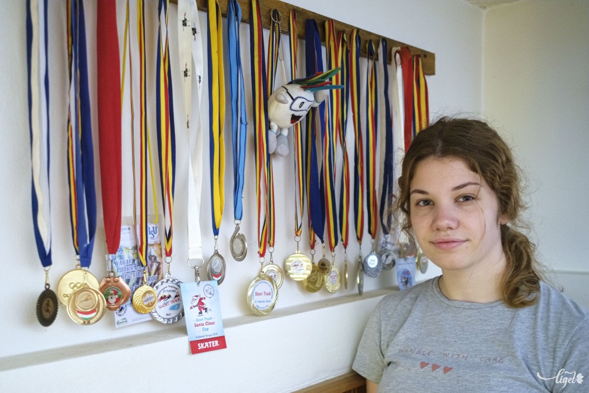 Kriszta büszke sportteljesítményére. A család meg büszke rá •  Fotó: Veres Nándor
