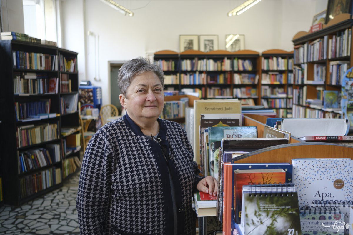 Ferencz Kornélia, a mai Corvina Könyvesház vezetője •  Fotó: Veres Nándor