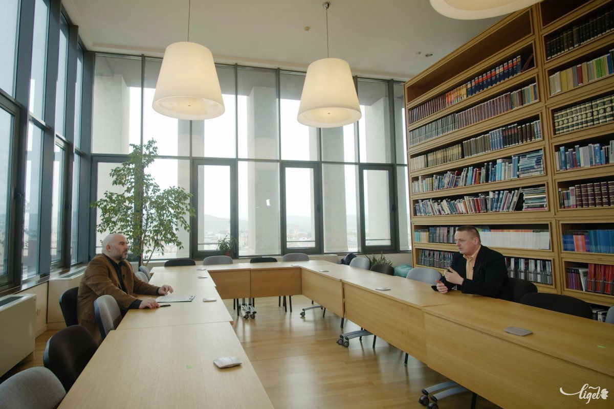 Évfordulós interjú a Nézőpontban •  Fotó: Médiatér